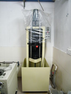 Induzione di raffreddamento di spruzzo che indurisce calore a macchina che tratta ingranaggio/barretta