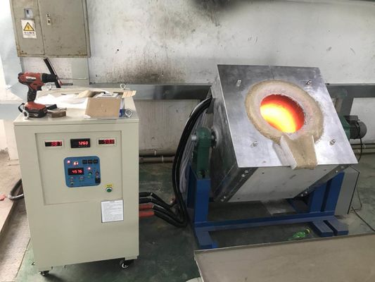 Forno di fusione (gamma di frequenza 1-10khz) di induzione per media frequenza 100KW
